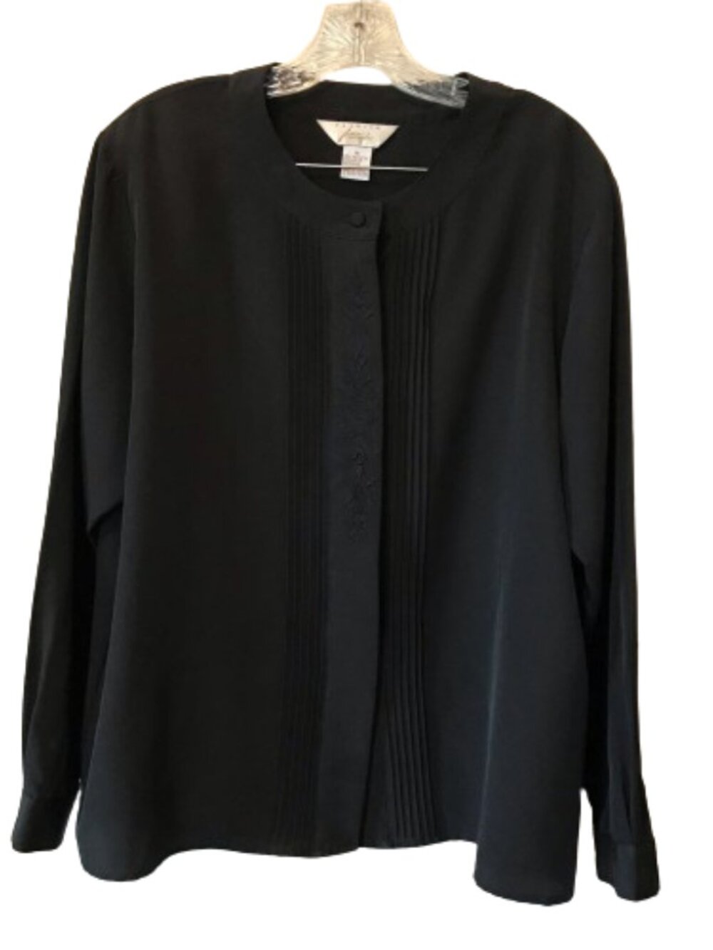 Fashion Attitudes Black Button Down Blouse with Embroidery Size 16